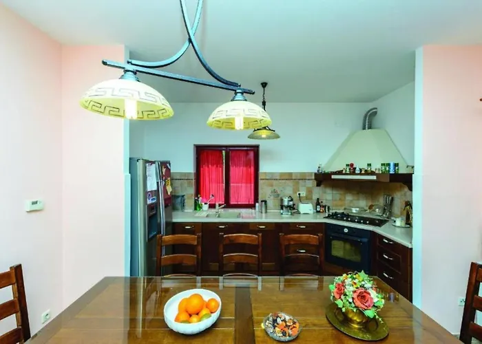 Five-bedroom Home,pool,barbecue * Zaton (Dubrovnik-Neretva)