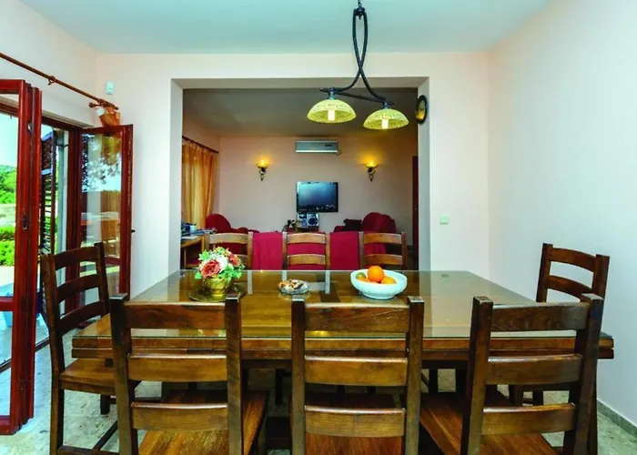 Five-bedroom Home,pool,barbecue Vakantiehuis Zaton (Dubrovnik-Neretva)