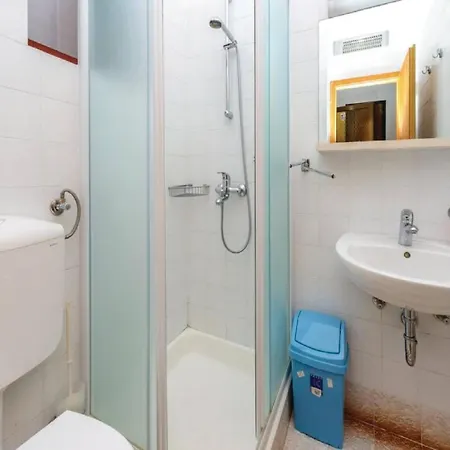 Five-bedroom Home,pool,barbecue * Zaton (Dubrovnik-Neretva)